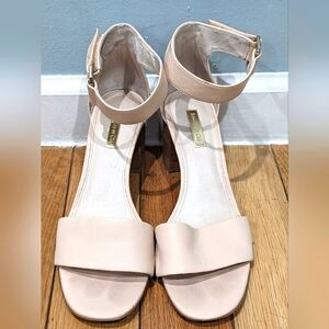 Louise Et Cie Women's Natural Nude Pink Leather Ankle Strap Sandals